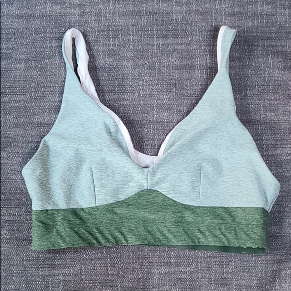 Outdoor Voices Other - Outdoor Voices Sports Bra